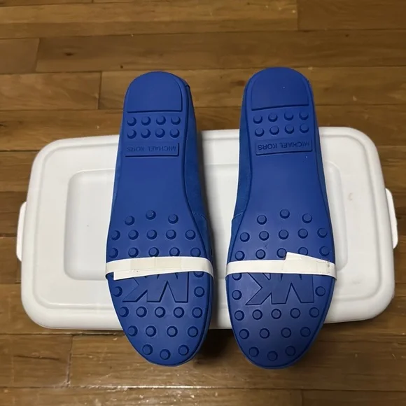 Michael Kors Blue Suede Flats with Bow Detail - Picture 2 of 4